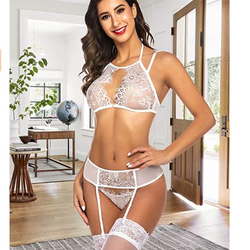White lingerie set